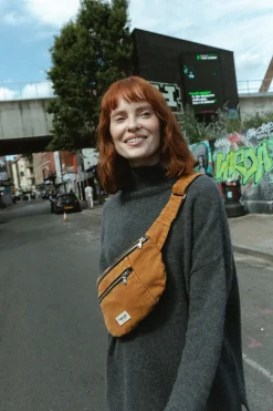 Rivedroite Paris Orsellesacbananegrandformat