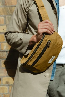 Rivedroite Paris Orsellesacbananegrandformat